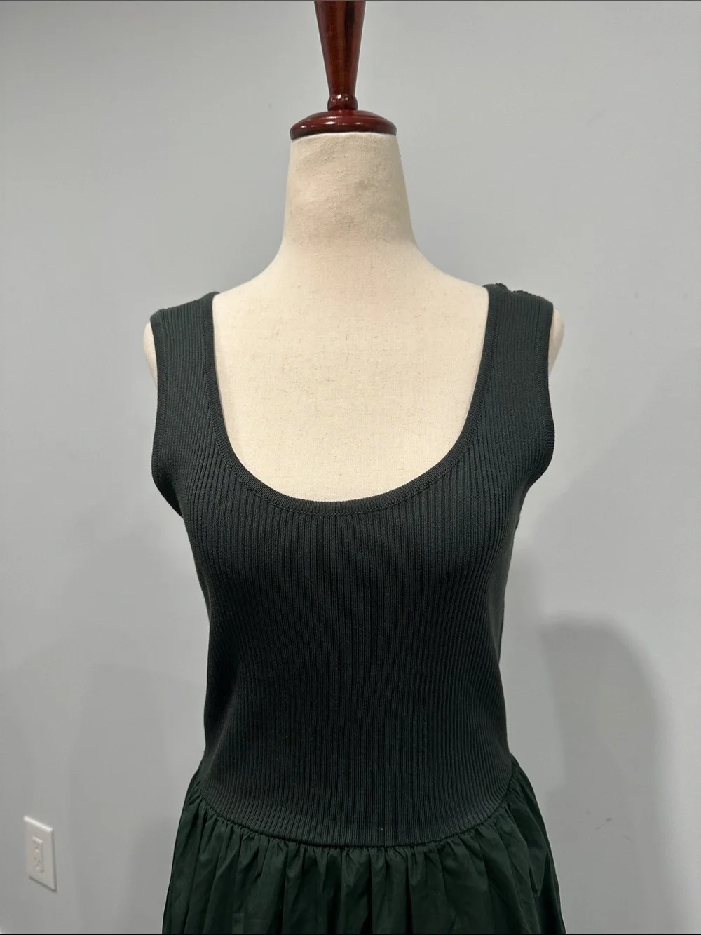 Sleeveless Maxi Dress in Dark Green